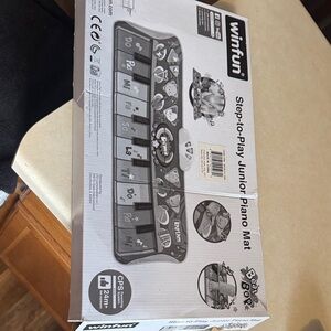 Winfun Step-to-Play Junior Piano Mat